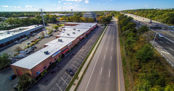 3100-3124 Expressway Dr S, Islandia Industrial/Office Space For Lease