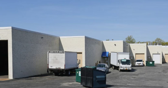 33 Comac Loop, Ronkonkoma Industrial Space For Lease