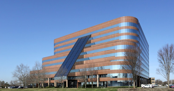 333 Earle Ovington, Uniondale Office Space For Lease