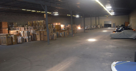 39 Windsor Pl, Central Islip Industrial Space For Lease