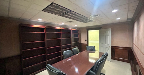 39-41 Hutcheson Pl, Lynbrook Industrial/R&D Property For Sale