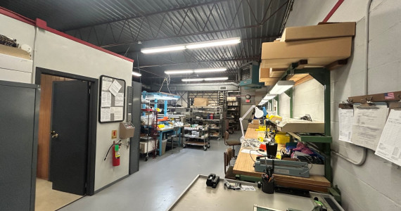 39-41 Hutcheson Pl, Lynbrook Industrial/R&D Property For Sale