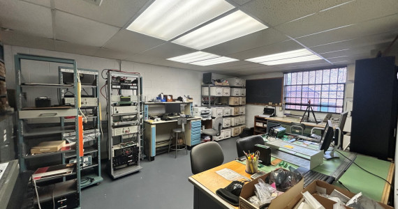 39-41 Hutcheson Pl, Lynbrook Industrial/R&D Property For Sale