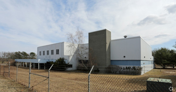 4062 Grumman Blvd, Calverton Office Space For Lease