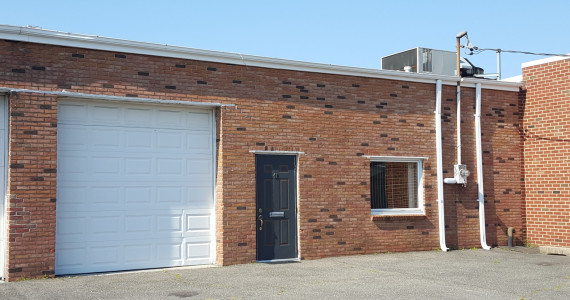 41 Hutcheson Pl, Lynbrook Industrial/R&D Space For Lease