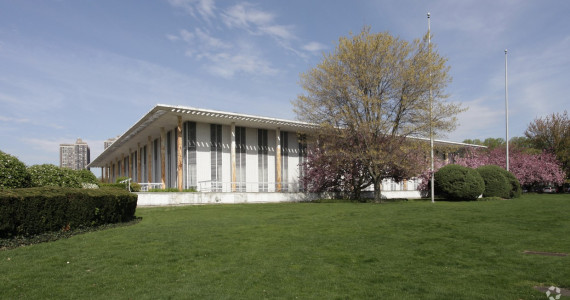 420 Lakeville Rd, Lake Success Office Space For Lease