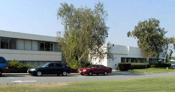 45 S Service Rd, Plainview Office/Retail/Industrial Space For Lease
