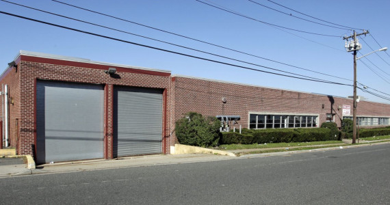 475 Doughty Blvd, Inwood Industrial Space For Lease