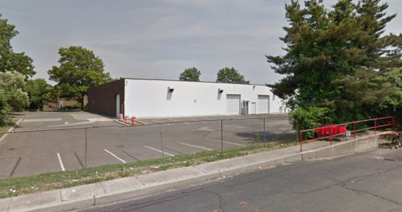 5 Brayton Ct, Commack Industrial Space For Lease