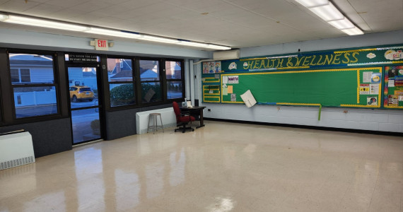 50 Rose Ave, Valley Stream School Space For Lease