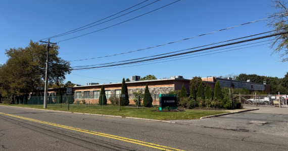 505 Acorn St, Deer Park Industrial Property For Sale Or Lease