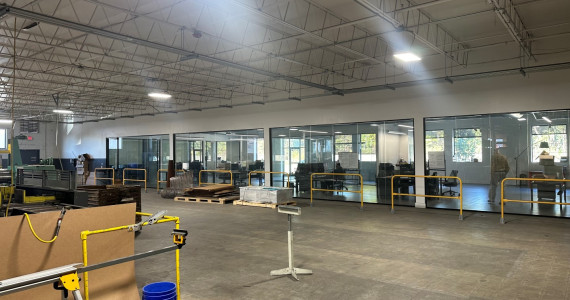 590 Oak St, Copiague Industrial/Manufacturing Space For Lease