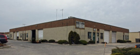 60 Corbin Ave, Bay Shore Industrial Space For Lease