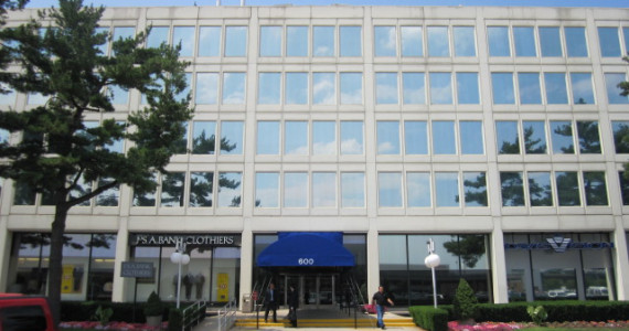 600 Old Country Rd, Garden City Office Space For Lease