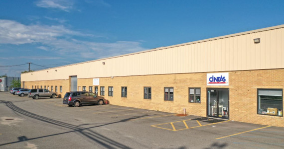 69-83 Bloomingdale Rd, Hicksville Industrial Space For Lease
