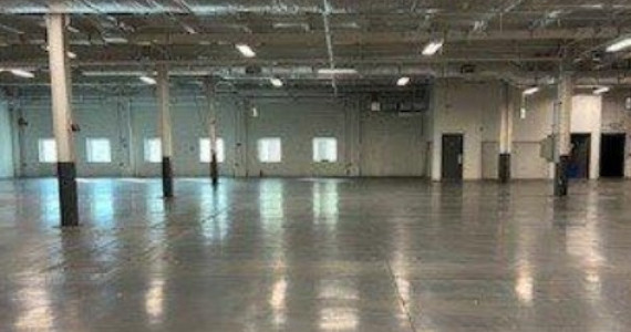 700 Hicksville Rd, Bethpage Industrial/R&D Space For Lease