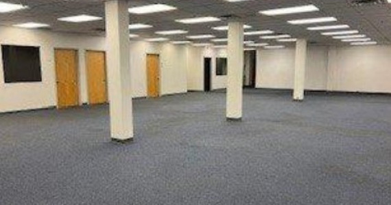 700 Hicksville Rd, Bethpage Industrial/R&D Space For Lease