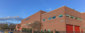 700 Hicksville Rd, Bethpage Industrial/R&D Space For Lease