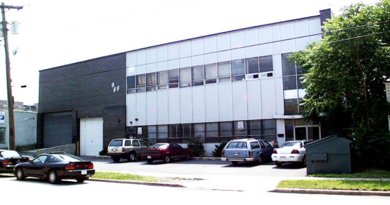 73-75 Sealey Ave, Hempstead Industrial Space For Lease