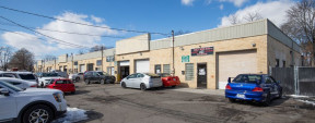 801-823 S 1st St, Ronkonkoma Industrial/Retail Space For Lease