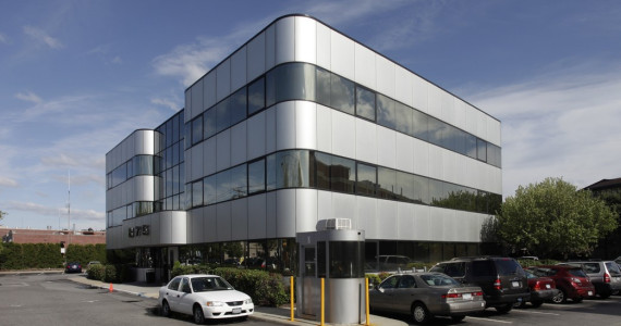 875 Old Country Rd, Plainview Office Space For Lease