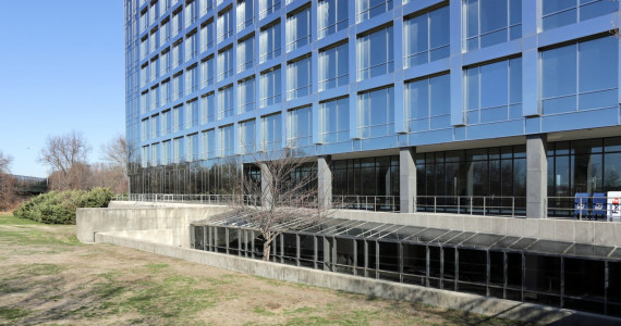 90 Merrick Ave, East Meadow Office Space For Lease