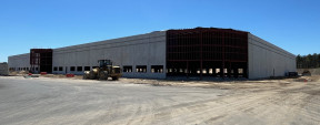 90 Wilshire Blvd, Edgewood Industrial Space For Lease