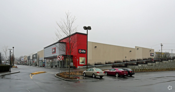 900 Old Country Rd, Garden City Office Space For Lease