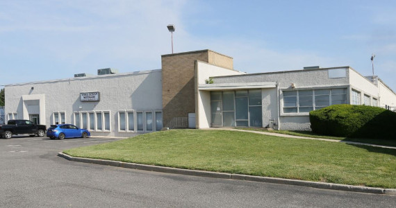 92 Central Ave, Farmingdale Industrial Space For Lease