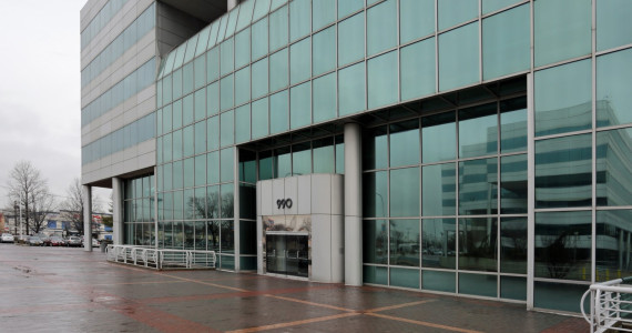 990 Stewart Ave, Garden City Office Space For Lease